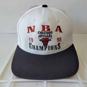 Chicago Bulls Vintage NBA Champions Snapback Hat Adjustable 1998 90s Cap New NWT